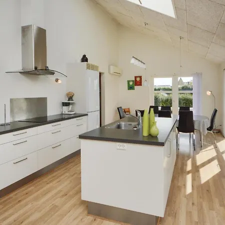 펜션 Lovely Home In Haderslev With Sauna 하데르슬레우