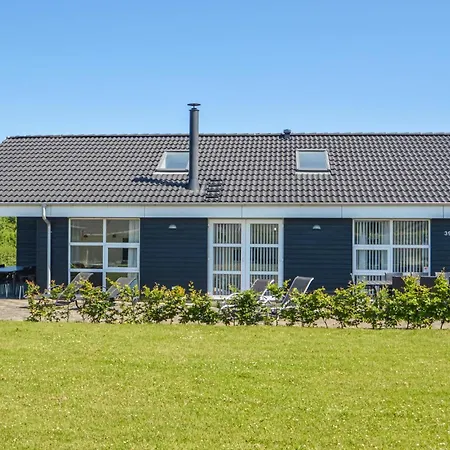 Lovely Home In Haderslev With Sauna
