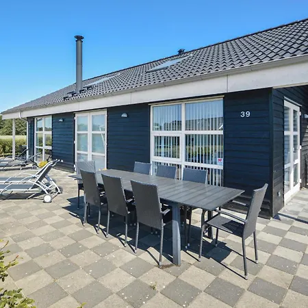 펜션 Lovely Home In Haderslev With Sauna