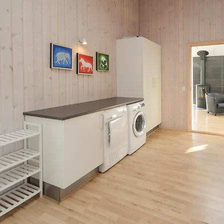 Lovely Home In Haderslev With Sauna 하데르슬레우